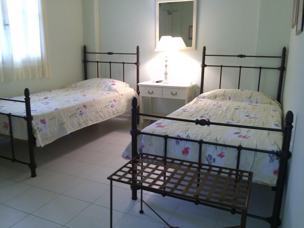 Iliobasilema Studios & Apartments Fiskardo Room photo